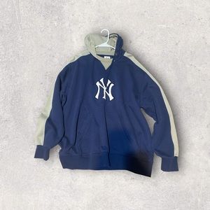 New York Yankees vintage hoodie!